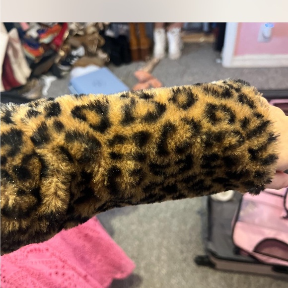 Leopard print faux fur coat - Picture 2 of 2